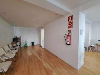 Local comercial en venta en El Parque - Zapatón en Torrelavega