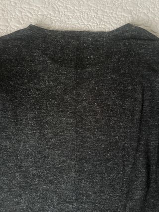 Camiseta Mango gris con volantes