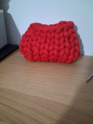 Borsetta uncinetto rossa