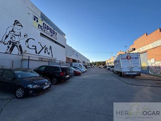 Nave industrial en venta en Azucaica - Santa María de Benquerencia en Toledo