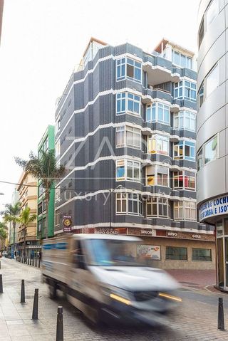 Ático en venta en Santa Catalina - Canteras en Palmas de Gran Canaria(Las)