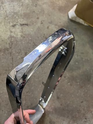 22 molduras Faro Cromadas Peugeot 505