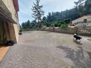 Chalet en venta en Vallirana