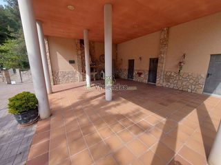 Chalet en venta en Vallirana