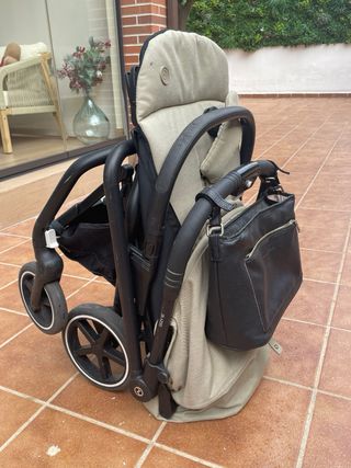 Silla de paseo CYBEX con bolso termico