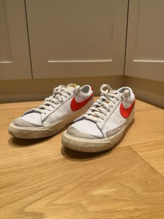 Nike Blazer Low Blancas Rojas Talla 43