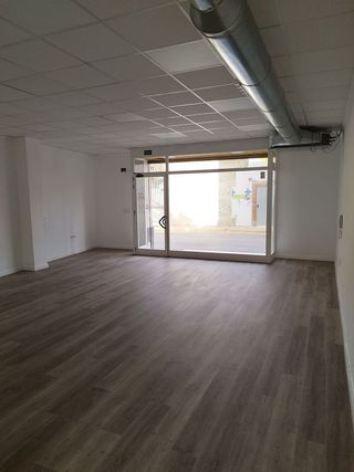 Local comercial en alquiler en Riba-roja de Túria