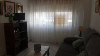 Piso en alquiler en La Buhaira en Sevilla