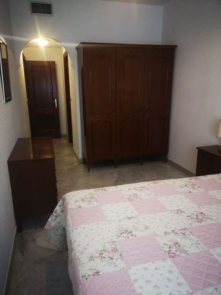 Piso en alquiler en La Buhaira en Sevilla