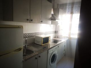 Piso en alquiler en La Buhaira en Sevilla