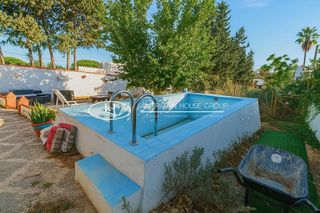 Chalet en venta en Pinar de los Franceses - Marquesado en Chiclana de la Frontera