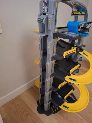 Parking Molto Juguete. No hay envio