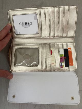 Monedero Billetera Guess Beige y Blanco
