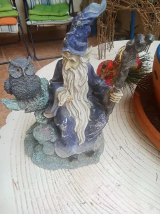 Figura Mago con Búho y Bastón