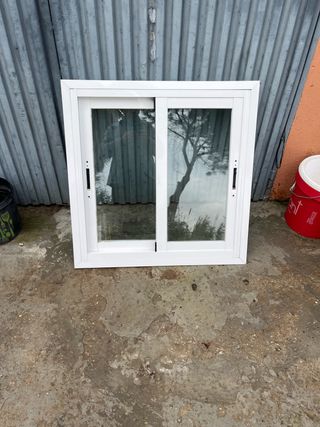 Ventana aluminio doble acristalamiento 80x80