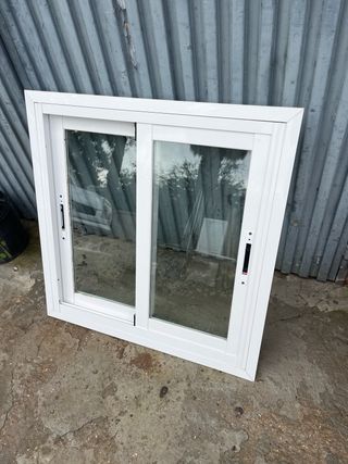 Ventana aluminio doble acristalamiento 80x80