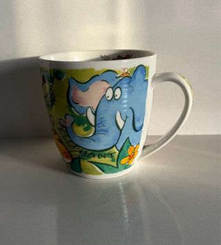 Taza de porcelana Holanda con diseño de animales