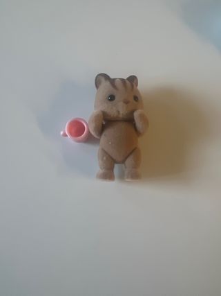 Silvanian Families Conejo, Ardilla y Gato