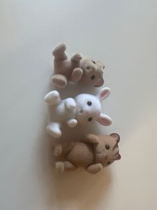 Silvanian Families Conejo, Ardilla y Gato