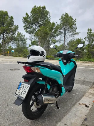 Honda SH 125i Scooter