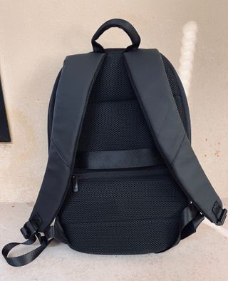 Zaino in stile minimal-Nero