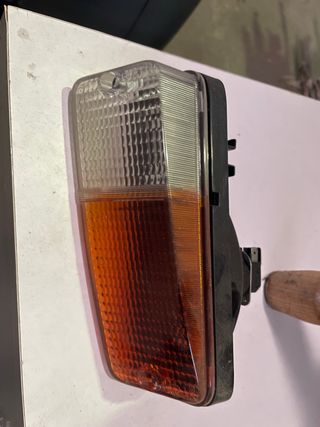 Piloto delantero derecho Seat 132