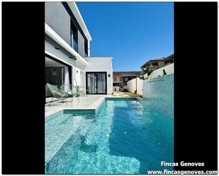 Casa pareada en venta en Empuriabrava en Castelló d´Empúries