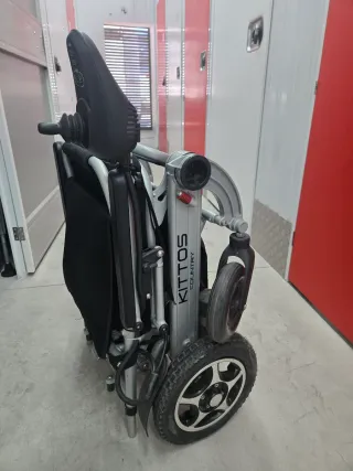 Silla de ruedas eléctrica KITTOS