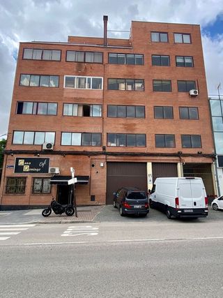 Local comercial en alquiler en San Andrés en Madrid