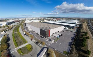 Nave industrial en alquiler en Los Olivos - Los Ángeles - Perales del río en Getafe