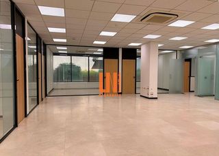 Oficina en alquiler en Aravaca en Madrid