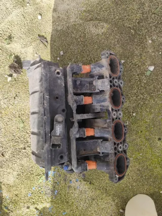 Colector Admisión NFU