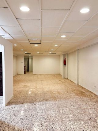 Local comercial en alquiler en Riba-roja de Túria