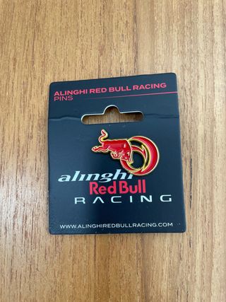Pins Alinghi Red Bull Racing