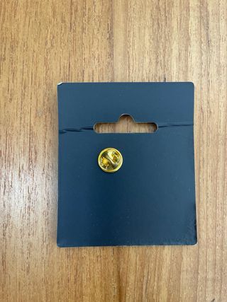 Pins Alinghi Red Bull Racing