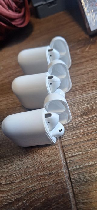 Lote 3 Fundas AirPods 1/2 Generación