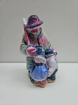 Figura porcelana castro sargadelos castelao