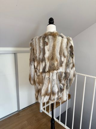 Abrigo pelo natural conejo beige/marrón