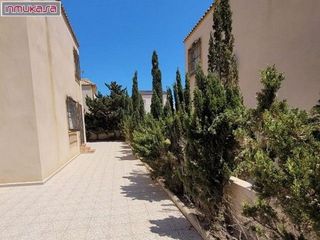 Chalet en venta en Playa de los Locos en Torrevieja