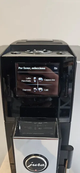 Cafetera Jura F909 Serie F9