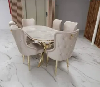 Mesa Comedor Ovalada Blanca y Dorada