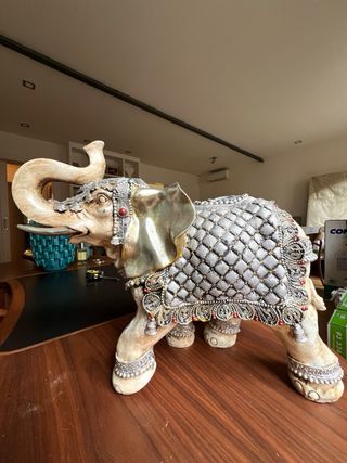 Escultura Elefante Decorativo Dorado y Plateado