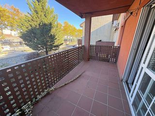 Casa adosada en venta en Daganzo de Arriba