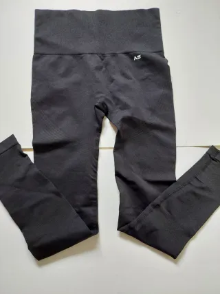 Ropa deportiva conjuntos