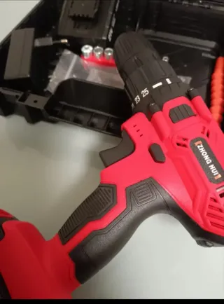 Taladro Atornillador Inalámbrico (2 Baterías)