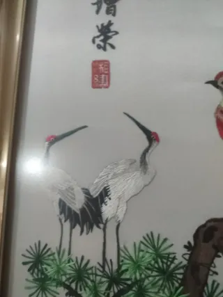 Cuadro bordado pájaros y grullas 39x52cm