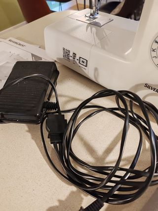Máquina de coser SilverCrest