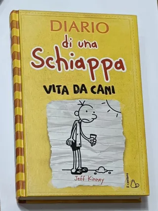 Libro "Diario di una schiappa. Vita da cani".