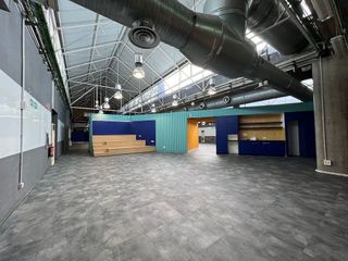 Oficina en alquiler en Tres Olivos - Valverde en Madrid