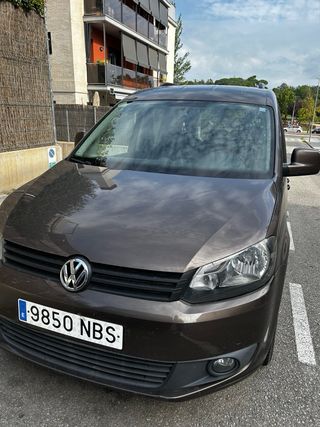 Volkswagen Caddy 2011